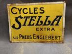 Blikken bordje Cycles Stella Englebert jaren 20, Verzamelen, Reclamebord, Gebruikt, Ophalen