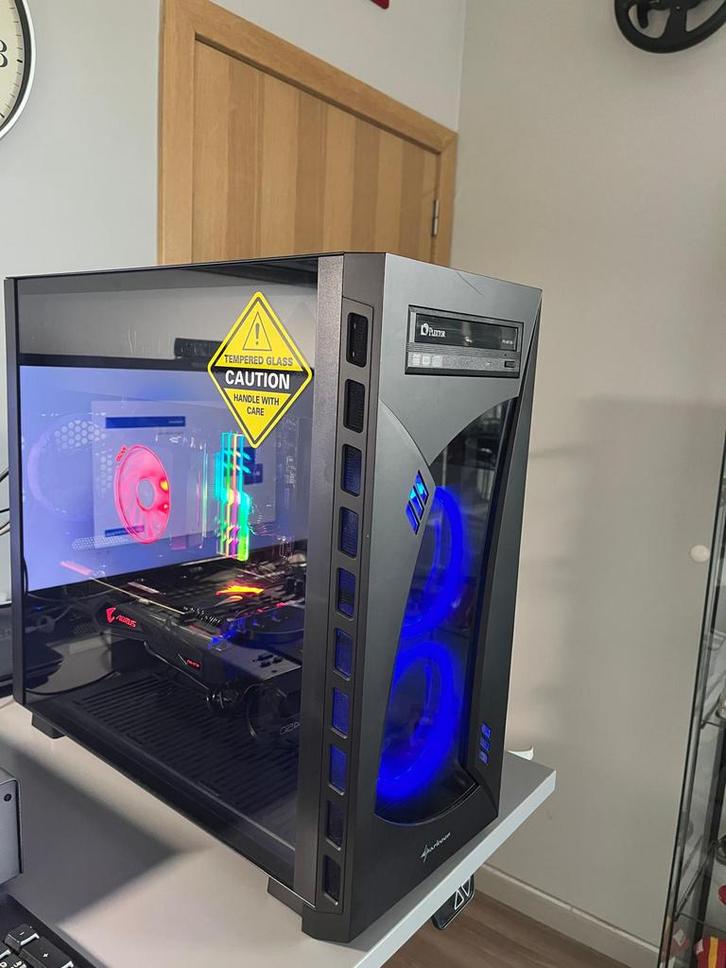 Game pc, Informatique & Logiciels, Ordinateurs de bureau, Utilisé, 3 à 4 Ghz, SSD, 32 GB, Avec carte vidéo, Gaming, Enlèvement