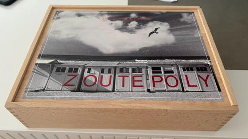 Gezelschapsspel ZOUTE POLY, Hobby en Vrije tijd, Verzamelkaartspellen | Overige, Nieuw, Ophalen