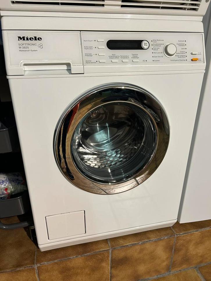 Wasmachine Miele - Softtronic W3825 waterproof system, Elektronische apparatuur, Wasmachines, Gebruikt, 8 tot 10 kg, Ophalen