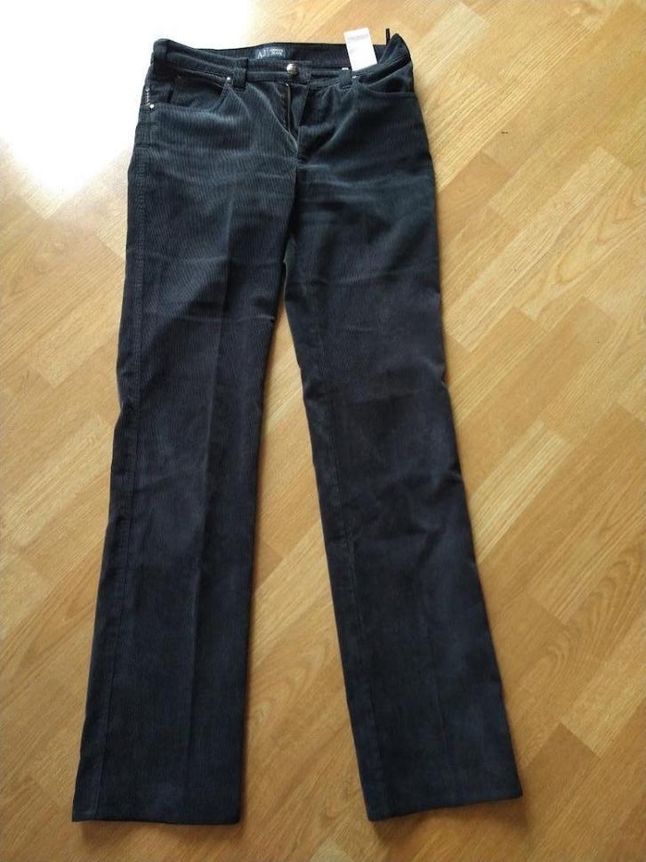 Floeren broek van Armani Jeans, Kleding | Dames, Broeken en Pantalons, Nieuw, Verzenden
