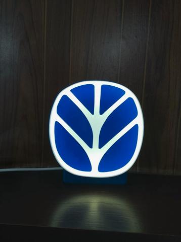 New Holland lichtreclame beschikbaar voor biedingen