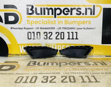 Grill Rooster Mercedes CLA W117  A1178857500 Voorbumper Roos beschikbaar voor biedingen