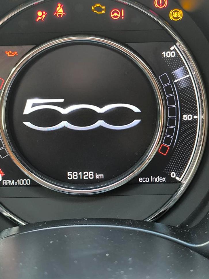 Een spa fiat 500 58000 km, sportmodel 11/2018, Auto's, Fiat, Particulier, Airconditioning, Bluetooth, Rood, Leder, Ophalen