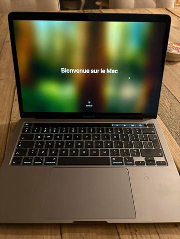 MacBook Pro 2020 qwerty beschikbaar voor biedingen
