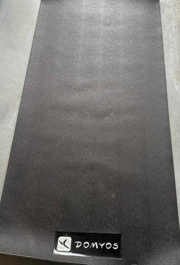 Domyos fitnessmat / beschermmat beschikbaar voor biedingen