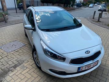 Kia Ceed SW / cee’d SW 1.4i World Edition beschikbaar voor biedingen