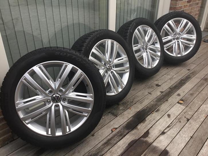 Originele VW Tiguan II Auckland 19inch velgen+winterbanden, Auto-onderdelen, Banden en Velgen, Banden en Velgen, Winterbanden
