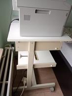 Bureau tafel op wieltjes, Huis en Inrichting, Kasten | Computermeubels, Ophalen, Zo goed als nieuw