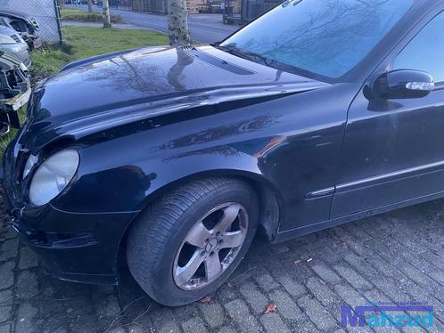 MERCEDES E-KLASSE W211 zwart Links voor scherm zijscherm 200, Auto-onderdelen, Carrosserie, Spatbord, Mercedes-Benz, Gebruikt