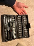 Gereedschapskist, 46 stuks, zo goed als nieuwe staat, Autos : Divers, Outils de voiture, Enlèvement ou Envoi, Comme neuf