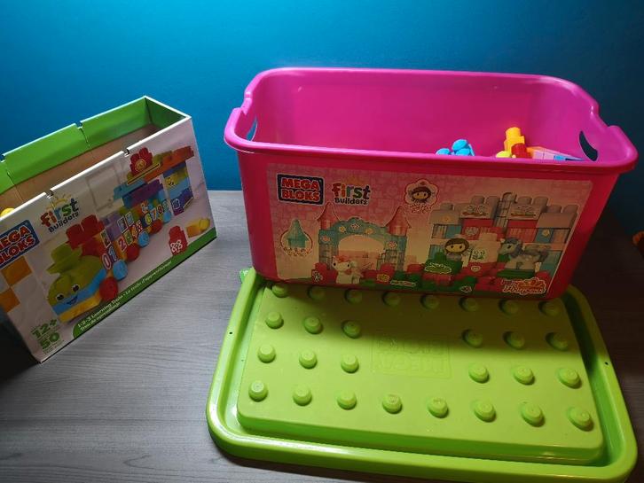 Megabloks first builders 2 pakketten in 1 koop, Kinderen en Baby's, Speelgoed | Bouwstenen, Zo goed als nieuw, Megabloks, Ophalen of Verzenden