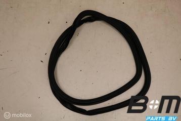 Portierrubber carrosseriezijde LA of RA Audi Q5 80A beschikbaar voor biedingen