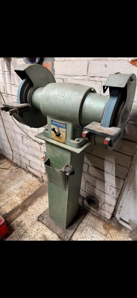 Krachtige slijpmolen, Doe-het-zelf en Bouw, Gereedschap | Slijpmachines, Zo goed als nieuw, Ophalen