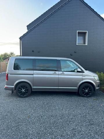 Volkswagen T6 Caravelle Highline, Autos, Cuir, Achat, Euro 6, Carnet d'entretien