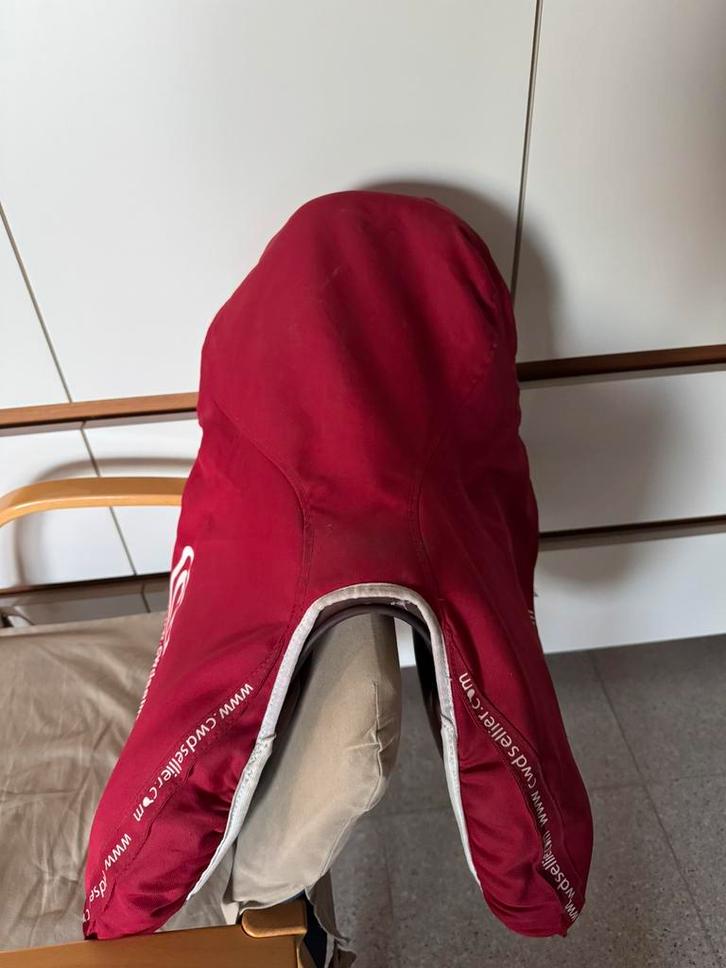 CWD springzadel te koop, Dieren en Toebehoren, Paarden en Pony's | Zadels, Zo goed als nieuw, Ophalen