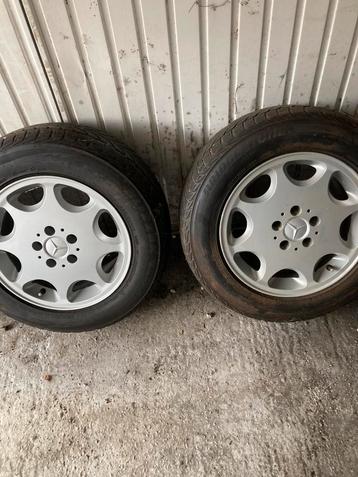 Mercedes 8 gaats velgen beschikbaar voor biedingen