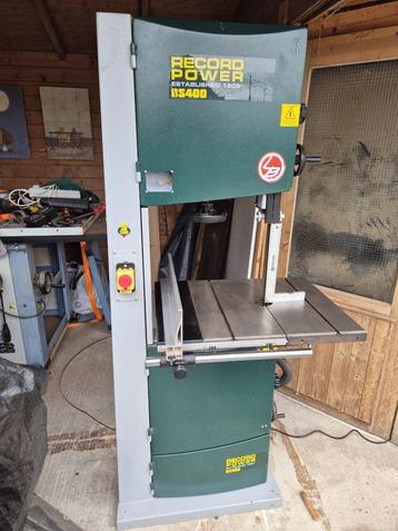 MACHINE À SCIER À RUBAN, Scie à ruban, Record Power, 1200 watts ou plus, 70 mm ou plus