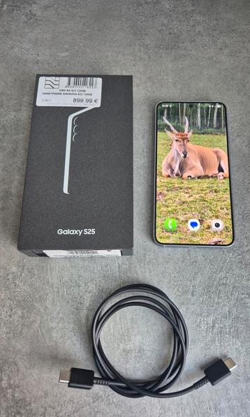 Gsm Samsung s25 in NIEUWstaat met garantie  beschikbaar voor biedingen