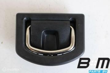 Bevestigingoog in bagageruimte VW Passat B8 Sedan 5M0863503 beschikbaar voor biedingen