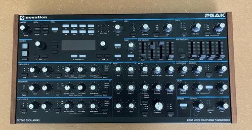 Novation Peak Desktop Synthesizer, Muziek en Instrumenten, Synthesizers, Zo goed als nieuw, Novation, Ophalen