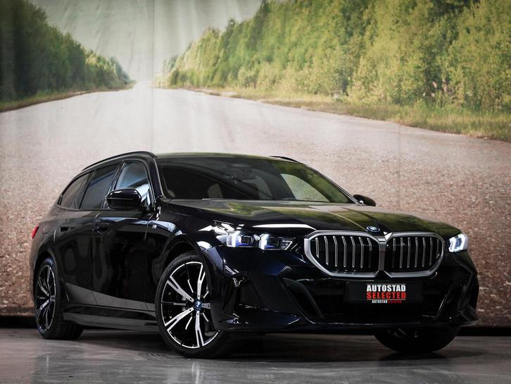 BMW 530 e Touring X-Drive M-Sport, Auto's, BMW, Bedrijf, 5 Reeks, 360° camera, 4x4, ABS, Adaptieve lichten, Adaptive Cruise Control