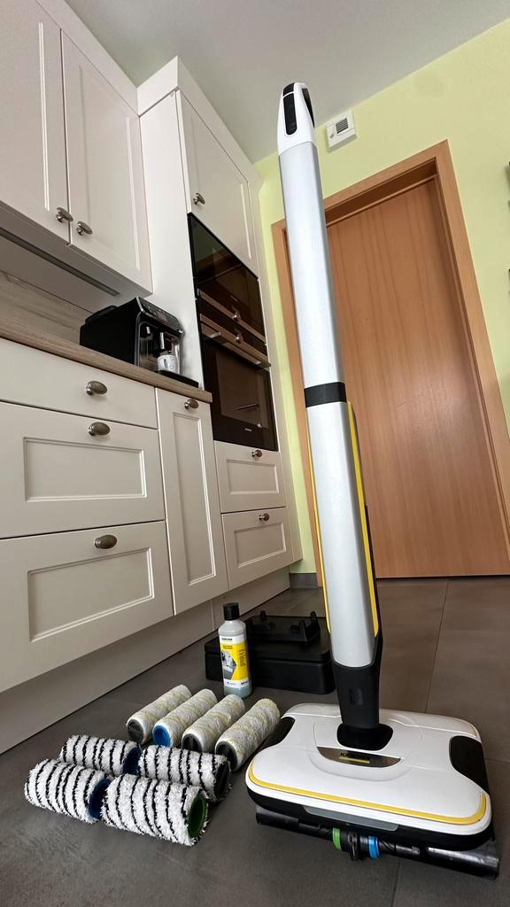 Kärcher FC 7 steel dweil met 4 rollen, Huis en Inrichting, Schoonmaakartikelen, Ophalen