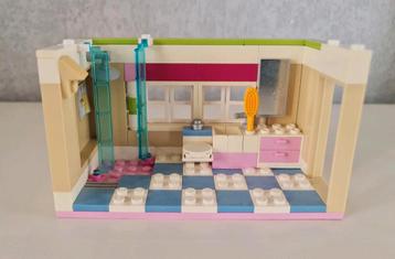 Lego friends badkamer  beschikbaar voor biedingen