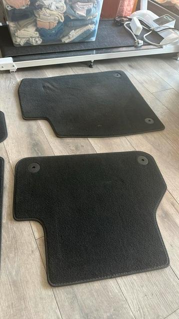 Tapis Audi a4 Avant, Enlèvement, Comme neuf
