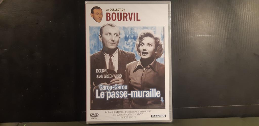 Garou-Garou  LE PASSE - MURAILLE, Enlèvement, Neuf, dans son emballage