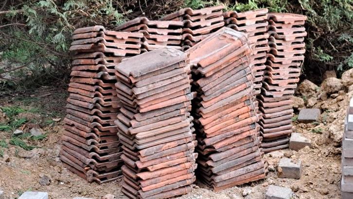 Authentieke Pottelbergse stormpannen, Doe-het-zelf en Bouw, Dakpannen en Dakbedekking, Gebruikt, Dakpannen, Steen of Klei, Rood