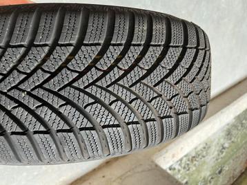 4x winterband Semperit Speed-grip 5 beschikbaar voor biedingen