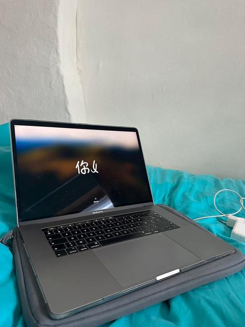MacBook Pro 2018 Touch Bar, Computers en Software, Apple Macbooks, Zo goed als nieuw, MacBook, 15 inch