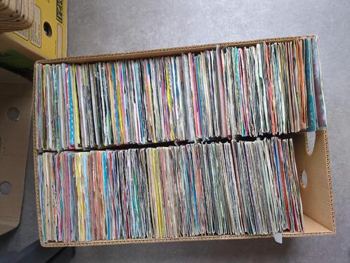 1 verzameling van ongeveer 500 singles Vlaamse/Nederlandse, Cd's en Dvd's, Vinyl Singles, Zo goed als nieuw, Ophalen of Verzenden