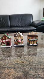 Drie kersthuisjes met lichtjes, Diversen, Ophalen of Verzenden, Zo goed als nieuw