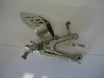 R1 2004 - 2006 Yamaha Voetsteunen en schetsplaten D1-24819