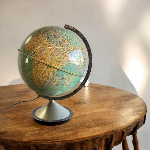 Vintage globe / aardbol met verlichting GDP 1965, Antiek en Kunst, Antiek | Overige Antiek, Ophalen of Verzenden