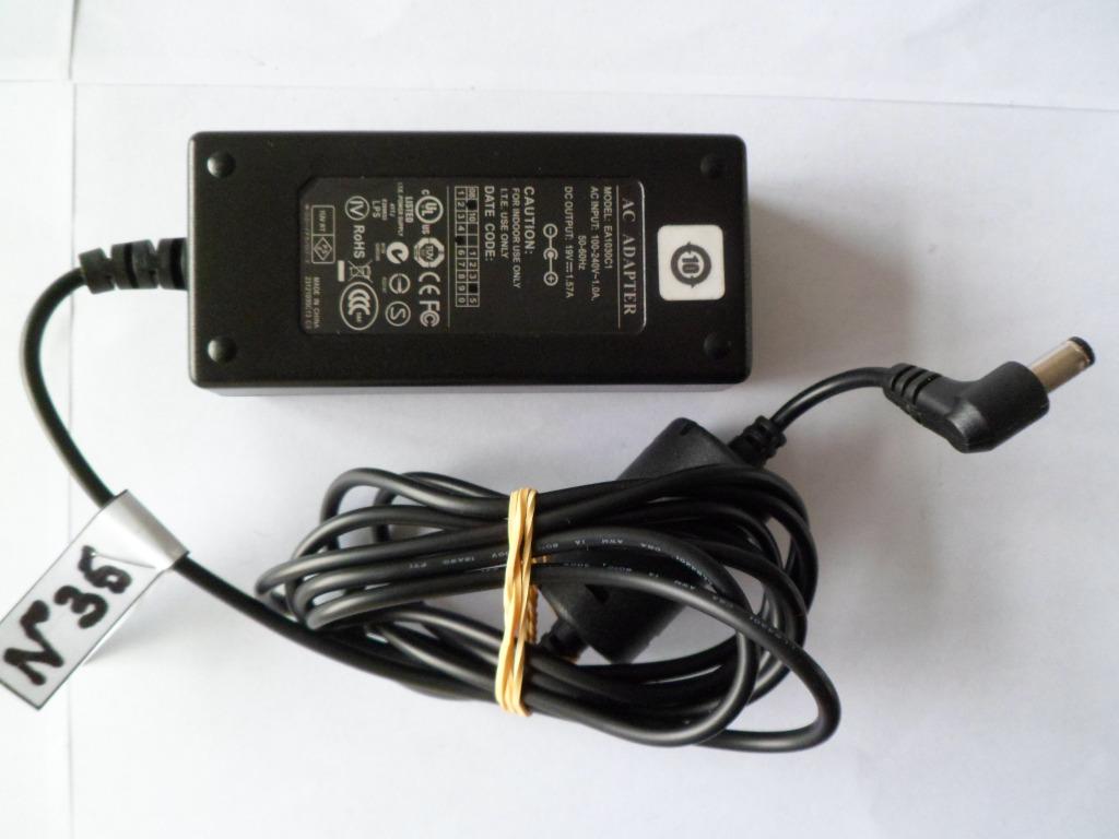 Chargeur adaptateur secteur Mod. EA1030C1 100-240 VAC => 19,, TV, Hi-fi & Vidéo, Chargeurs, Comme neuf, Enlèvement ou Envoi