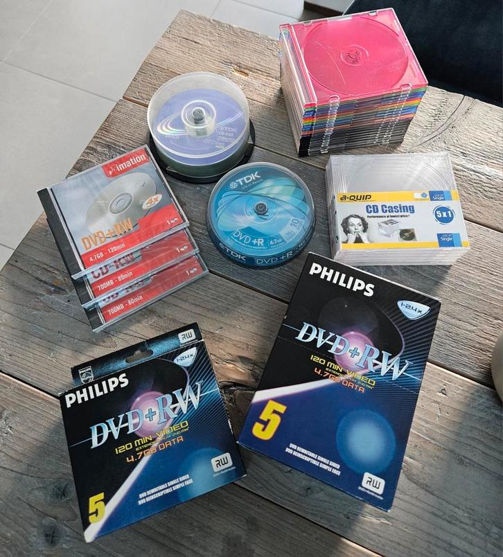 Overschot DVD+R (W), CD-R (W), Computers en Software, Beschrijfbare discs, Nieuw, Dvd, Herschrijfbaar, Op spindel, Ophalen of Verzenden