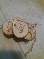 houten paashangertje +-4à5cm pyrografie verschillende modell, Ophalen of Verzenden, Nieuw