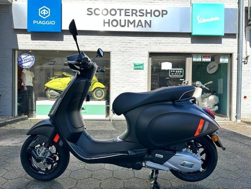 VESPA  SPRINT S 125cc NERO CONVINTO MATT (nr.152), Fietsen en Brommers, Scooters | Vespa, Nieuw, Benzine, Ophalen of Verzenden