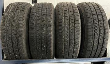 4 banden 185/65R15C bestelwagen of aanhangwagen beschikbaar voor biedingen