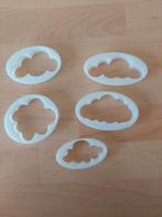 FMM Fluffy Cloud Cutters set/5, Hobby en Vrije tijd, Overige typen, Ophalen of Verzenden, Zo goed als nieuw, Taarten of Cupcakes