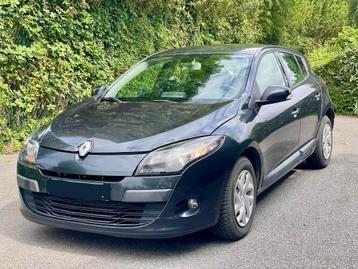 Renault megane 1.5dci 150ch Tomtom edititon, Autos, Euro 5, Achat, Particulier, Mégane