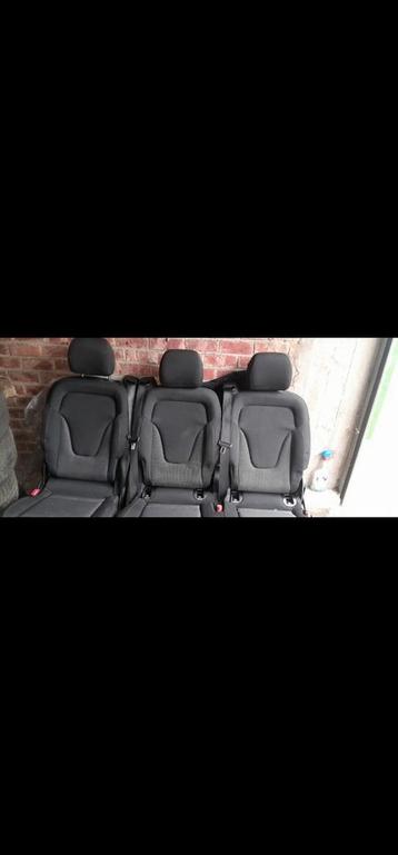 Mercedes w447 3-zits vouwbank  beschikbaar voor biedingen