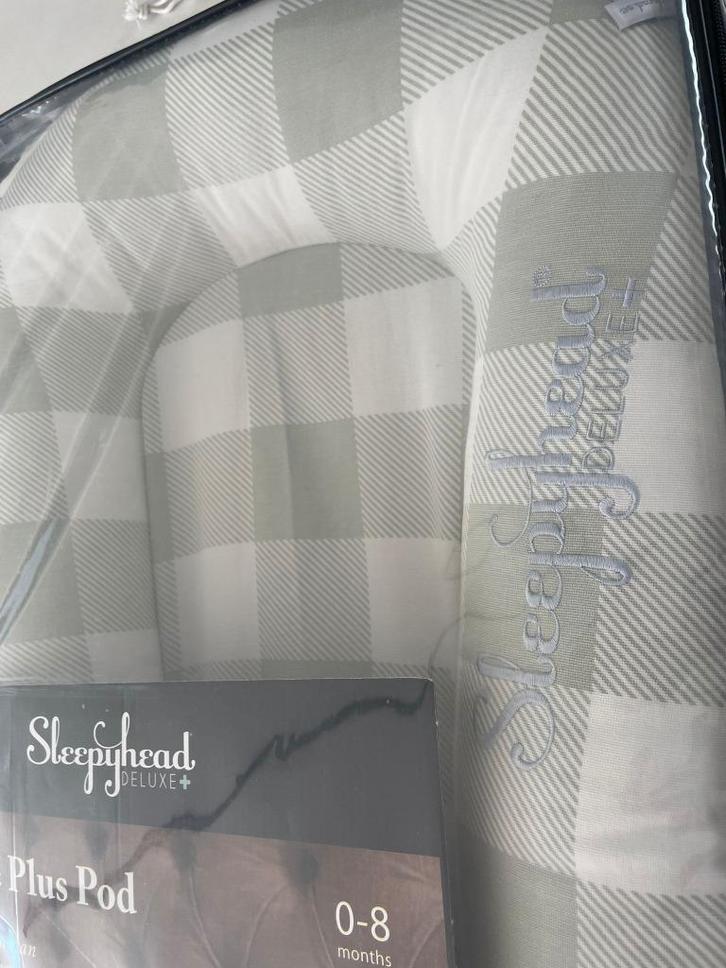 Baby nestje Sleepyhead, Kinderen en Baby's, Kinderspulletjes, Zo goed als nieuw, Ophalen