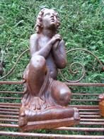 statue d une fille a la prière en fonte patiné rouillé ., Autres types, Enlèvement ou Envoi, Métal, Neuf