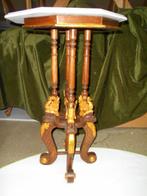 ACHTHOEKIG ANTIEK TAFELTJE MET MARMEREN BLAD, Antiek en Kunst, Ophalen