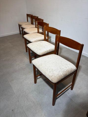 Set of 6 Mcintosh Chairs beschikbaar voor biedingen
