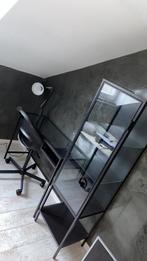 Bureau avec chaise et vitrine (lampe en option, Huis en Inrichting, Kasten | Vitrinekasten, Zo goed als nieuw
